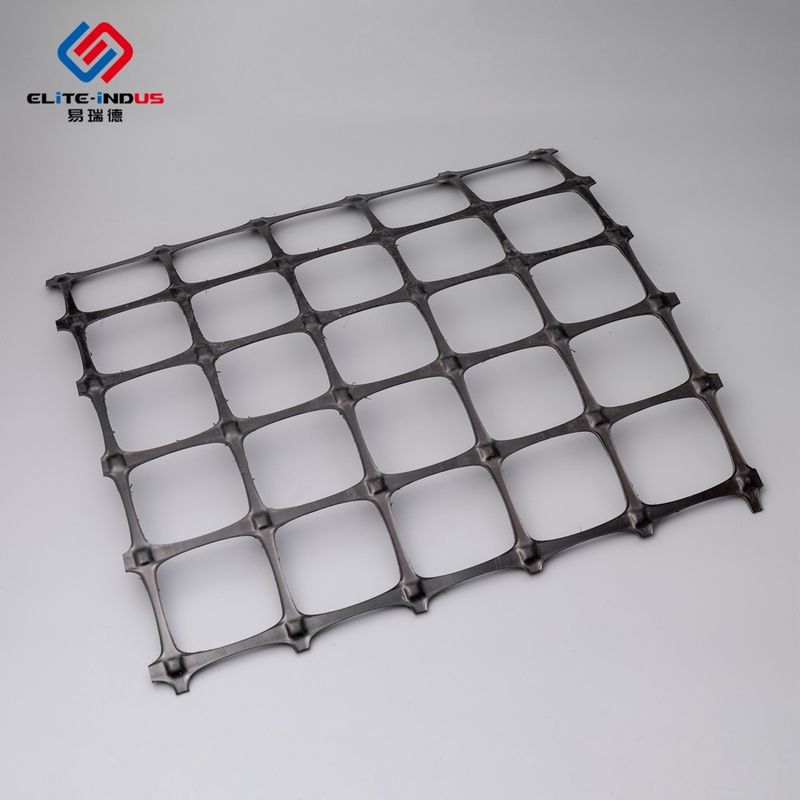 3.95X50m Polypropylene Geogrid 30X30kn / Biaxial Integral Geogrid For Soil Retainer